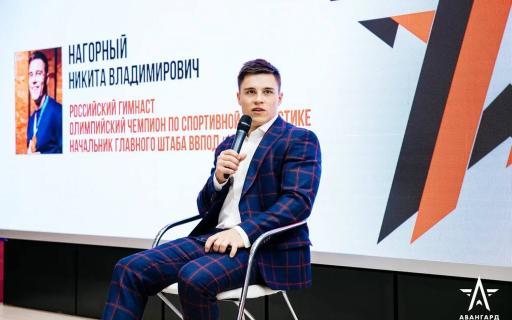 Олимпийский чемпион Никита Нагорный посетил стенд 