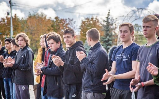 Почти 90 школьников Одинцовского округа участвуют в первой смене лагеря военно-патриотического воспитания молодёжи «Авангард»