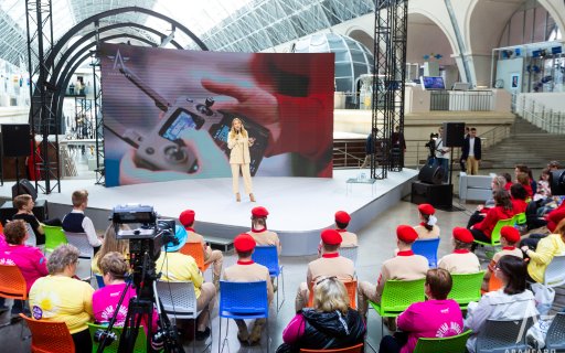 Дарья Борисова рассказала об «Авангарде» участникам фестиваля детства и юности «Большая перемена»