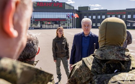 Сергей Собянин встретился с добровольцами в «Авангарде»